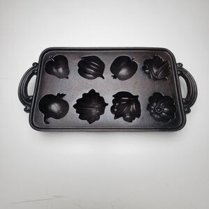 Vintage John Wright Cast Iron Harvest Muffin Pan Fruit Veggie Cornbread Mold USA